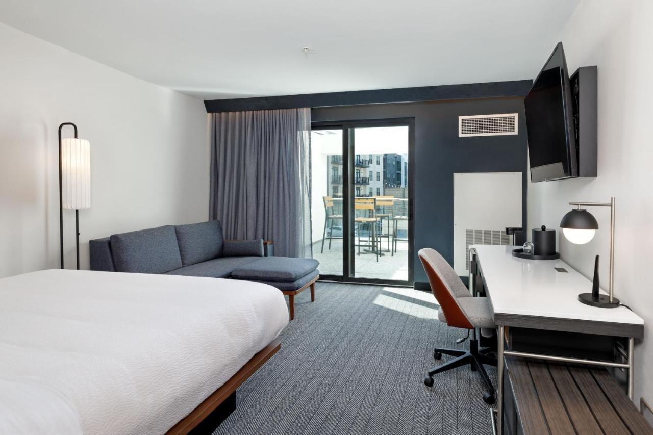 Courtyard By Marriott Richmond Scott'S Addition Buitenkant foto