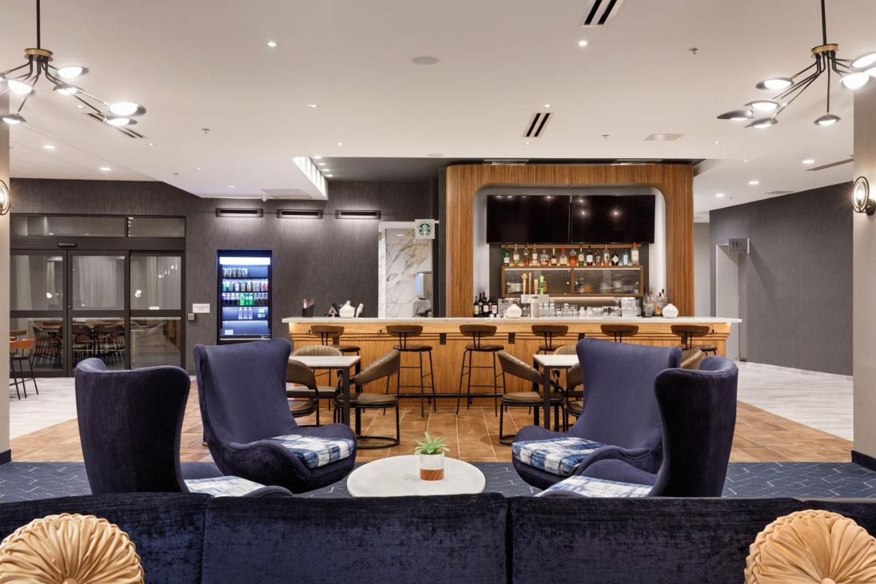 Courtyard By Marriott Richmond Scott'S Addition Buitenkant foto